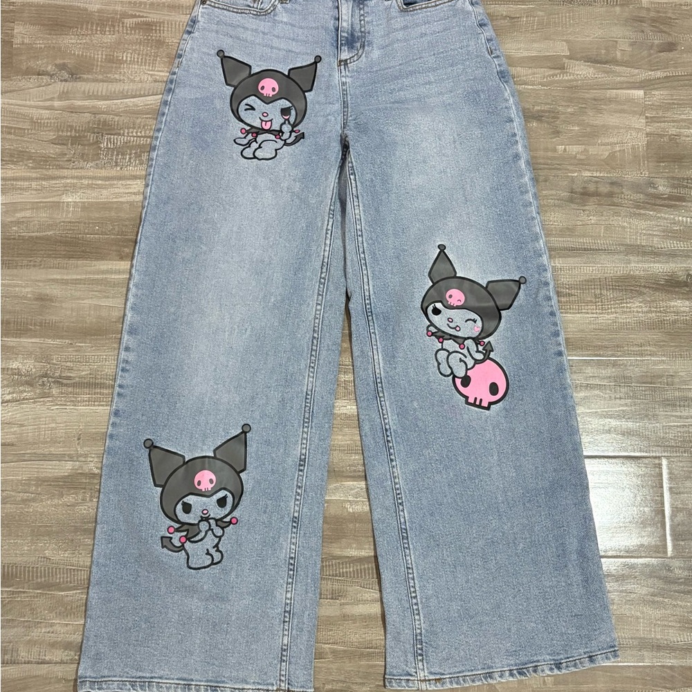 ! NEW ! Super Cute Oversized Sanrio Kuromi Light Blue Graphic Women Jean pants - Picture 5 of 5